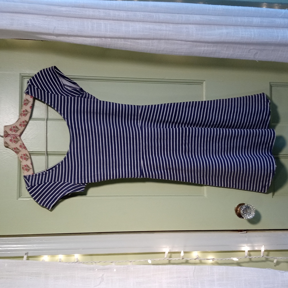 Women's American Eagle XS blue white striped cap sleeve cotton dress
